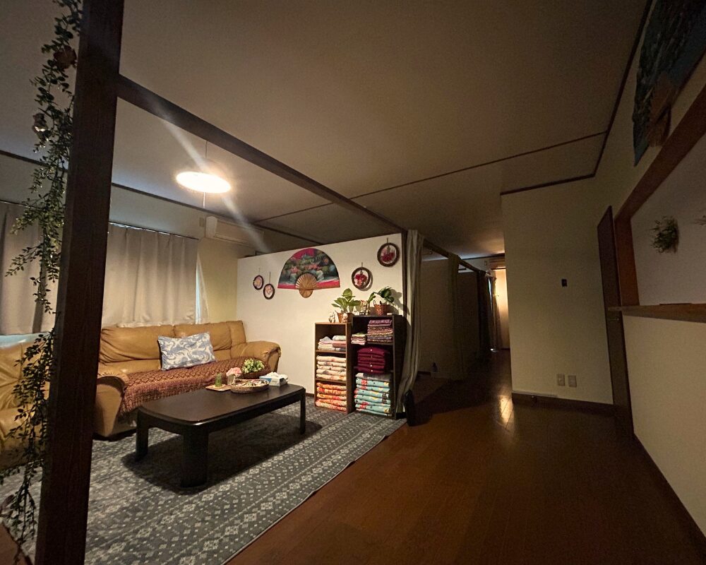 茨城県行方市玉造甲のタイ古式マッサージ・DoZo Spa &massageの待合室2